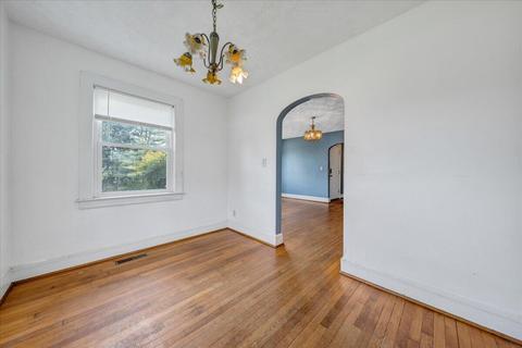 304 Juniper St NW, Roanoke, VA 24017 photo 10