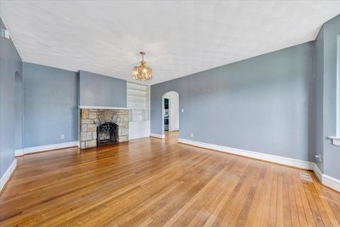 304 Juniper St NW, Roanoke, VA 24017 photo 3