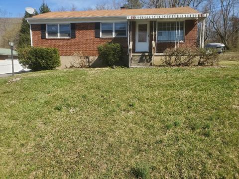 703 N Augusta Ave, Covington, VA 24426