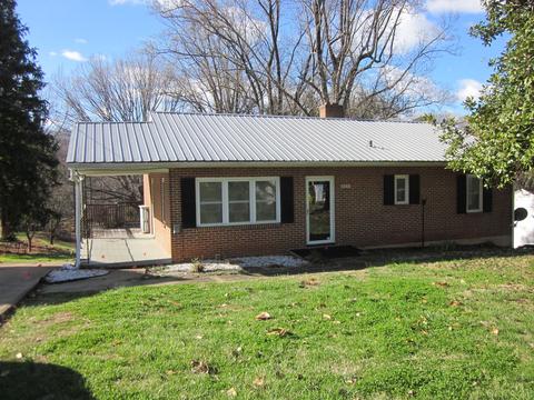 4331 Sunset Dr, Martinsville, VA 24112