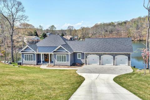 524 Watchtower Dr, Moneta, VA 24121