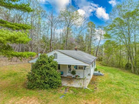 6463 Dry Hill Rd, Ferrum, VA 24088