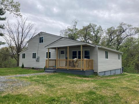 2526 Manning Rd NE, Roanoke, VA 24012