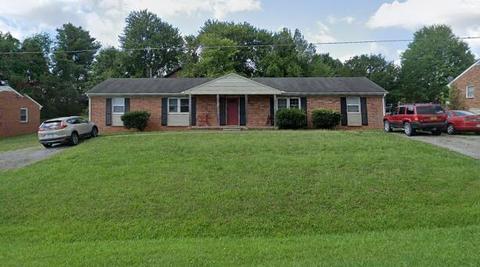 102 Maple Hills Dr, Lynchburg, VA 24502