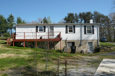 4042 Calloway Ave, Salem, VA 24153 photo 5