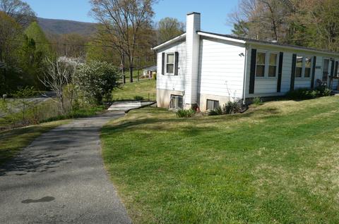 4042 Calloway Ave, Salem, VA 24153 photo 4