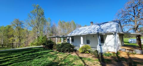 1144 Dry Creek Ln, Goodview, VA 24095