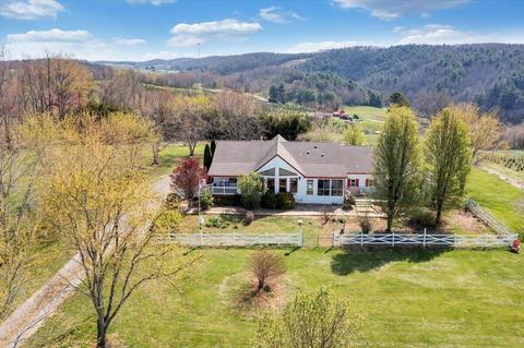 385 Sunny Ridge Rd NE, Floyd, VA 24091