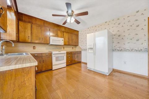 1571 Hidden Forest Dr, Goodview, VA 24095 photo 15