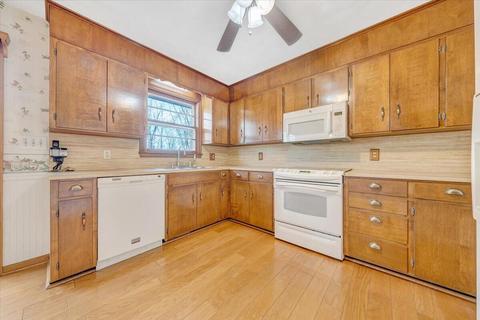1571 Hidden Forest Dr, Goodview, VA 24095 photo 16