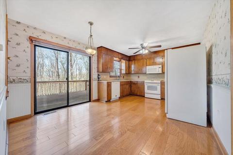 1571 Hidden Forest Dr, Goodview, VA 24095 photo 12