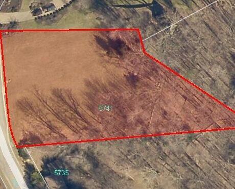 5741 Reserve Point Ln, Roanoke, VA 24018