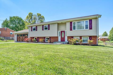 7248 Old Mountain Rd, Roanoke, VA 24019