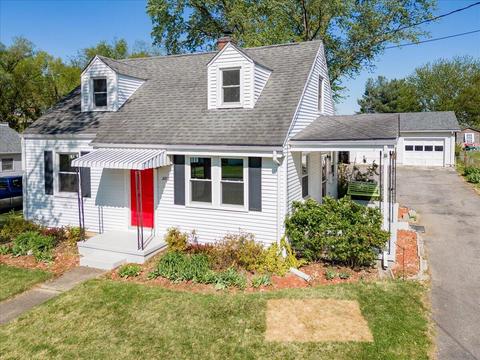 2018 Mountain Ave, Salem, VA 24153