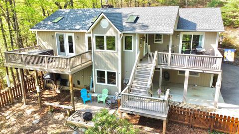 7362 Rabbit Run Rd, Roanoke, VA 24018