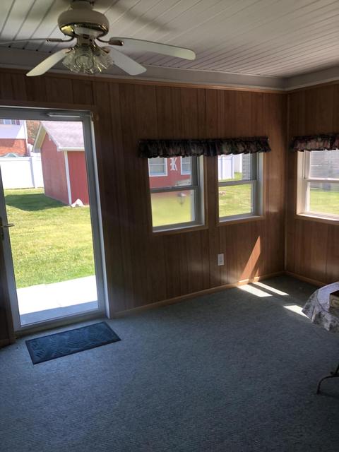 208 Dustys Rd, Covington, VA 24426 photo 9