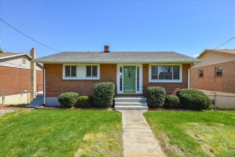 2627 Radford Rd NE, Roanoke, VA 24012