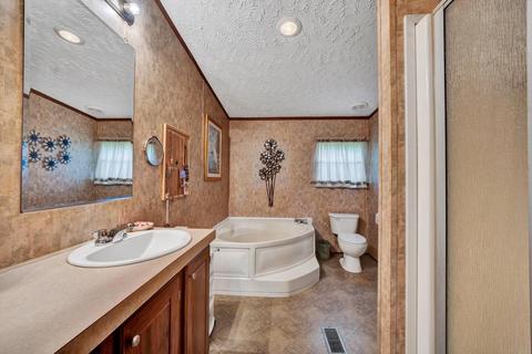 4097 4099 Saunders Rd, Vinton, VA 24179 photo 9