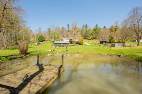 1027 Hylton Rd NW, Indian Valley, VA 24105