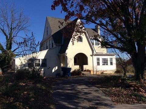 3039 Willow Rd NW, Roanoke, VA 24017