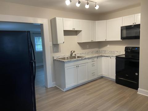 2110 Fallon Ave SE, Roanoke, VA 24013 photo 2
