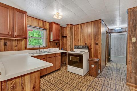 204 Willowridge Dr, Thaxton, VA 24174 photo 22