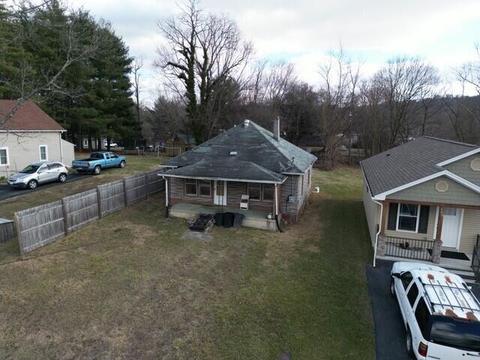 306 Williams Ave, Radford, VA 24141