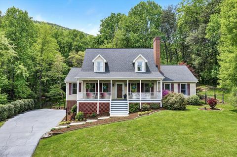 610 Winesap Rd, Roanoke, VA 24019