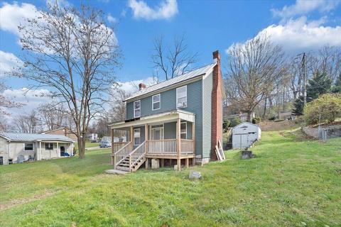 371 Boyd St, Buchanan, VA 24066 photo 3