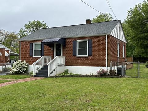 4512 Eden Dr NW, Roanoke, VA 24012
