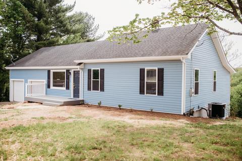 3712 Keagy Rd SW, Roanoke, VA 24018
