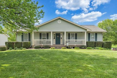5033 Orchard Park Dr, Roanoke, VA 24019