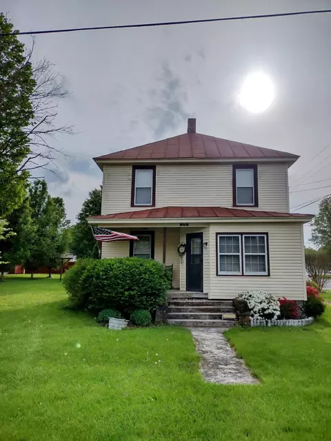 278 Holcombe Ave, New Castle, VA 24127