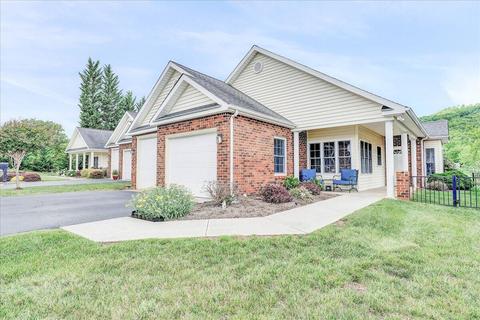1910 Haworth Cir, Salem, VA 24153
