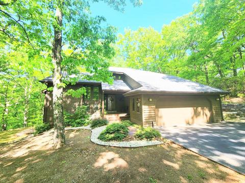 94 Turtleback Path, Hardy, VA 24101 photo 2