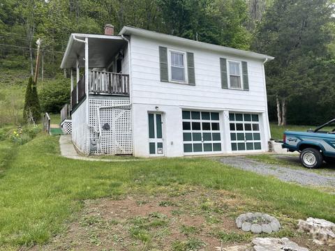 1238 Commercial Ave, Clifton Forge, VA 24422