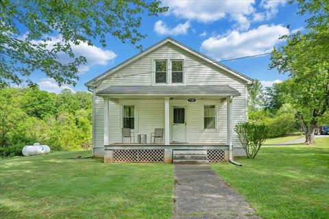 7101 Franklin Rd, Boones Mill, VA 24065
