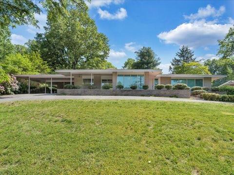 1503 Lakeview Trl, Martinsville, VA 24112