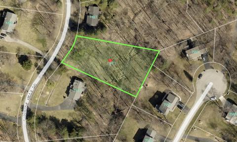 7423 Carriage Hills Dr, Roanoke, VA 24018