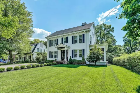 400 High St, Salem, VA 24153