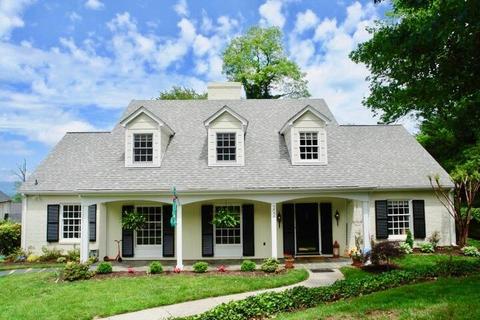 302 Robin Hood Rd SE, Roanoke, VA 24014