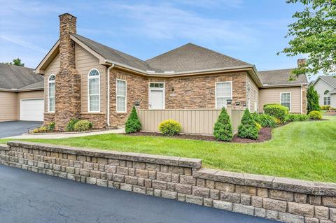 5418 Orchard Villas Cir, Roanoke, VA 24019