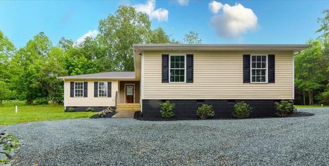 4218 Goose Dam Rd, Rocky Mount, VA 24151