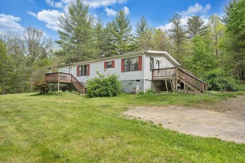259 Bear Hollow Trl, New Castle, VA 24127