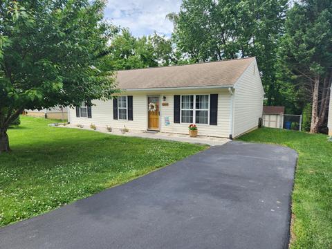 1308 Lewis Rd SE, Roanoke, VA 24014