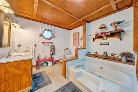 2965 Reesedale Rd, Elliston, VA 24087 photo 31