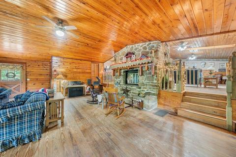 2965 Reesedale Rd, Elliston, VA 24087 photo 15