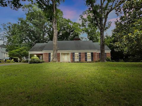 1029 Mulberry Rd, Martinsville, VA 24112