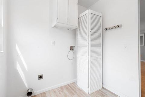 614 E Calhoun St, Salem, VA 24153 photo 19