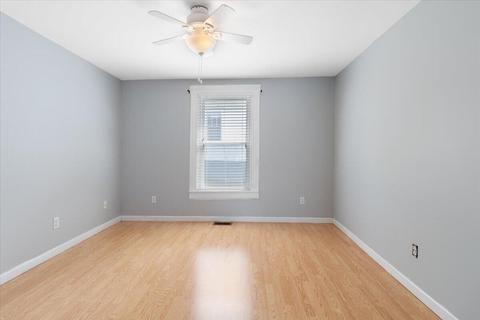 614 E Calhoun St, Salem, VA 24153 photo 9